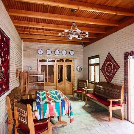 Trip.LE Hostel Samarkand Exteriör bild